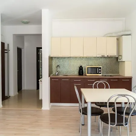 Tudor Apartament
