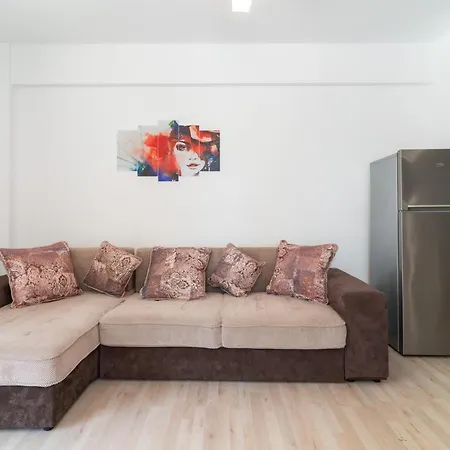 Apartament Tudor Năvodari