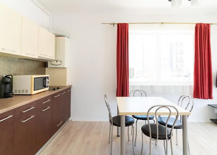 Apartman Tudor Năvodari